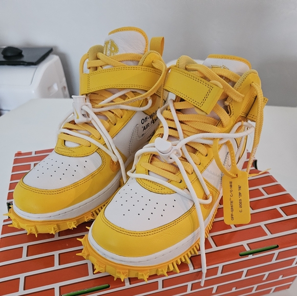Nike Other - NIKE x Off-White Yellow and White Sneakers